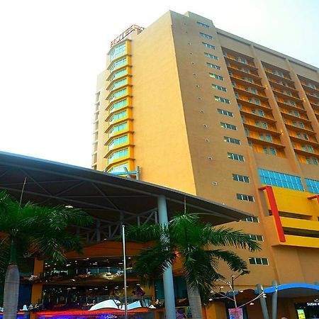 Palm Seremban Hotel Exterior foto